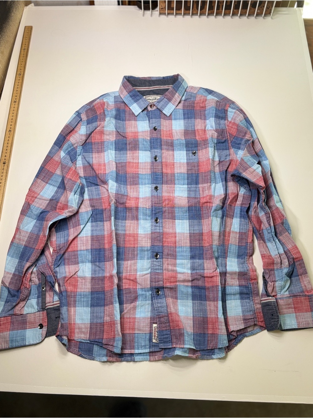 Flag & Anthem Men’s XL Plaid Button Down Shirt Red Blue Gray 100% Cotton